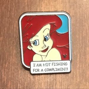 6/25$ Disney Little Mermaid trader pin